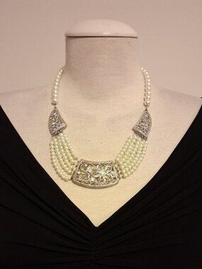 True Vintage Pearl Crystal Handmade Silver-Plated Pendant Necklace & Earrings